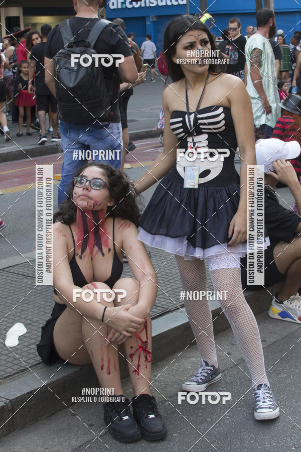 Buy your photos of the eventZombie Walk SP 2019 - Equipe ASI on Fotop