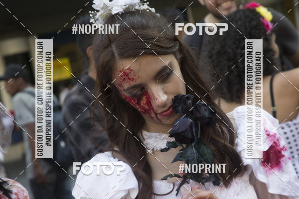 Buy your photos of the eventZombie Walk SP 2019 - Equipe ASI on Fotop