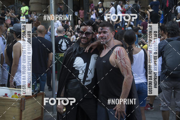 Buy your photos of the eventZombie Walk SP 2019 - Equipe ASI on Fotop