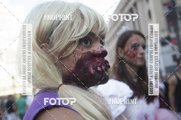 Buy your photos of the eventZombie Walk SP 2019 - Equipe ASI on Fotop