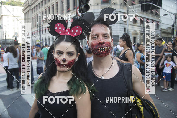 Buy your photos of the eventZombie Walk SP 2019 - Equipe ASI on Fotop