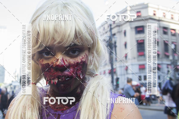 Buy your photos of the eventZombie Walk SP 2019 - Equipe ASI on Fotop