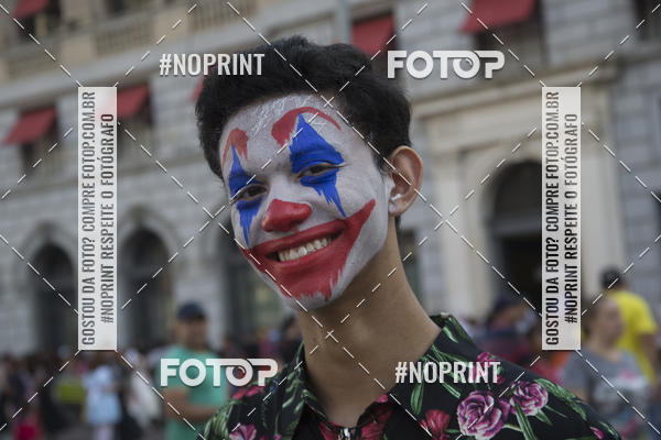 Buy your photos of the eventZombie Walk SP 2019 - Equipe ASI on Fotop