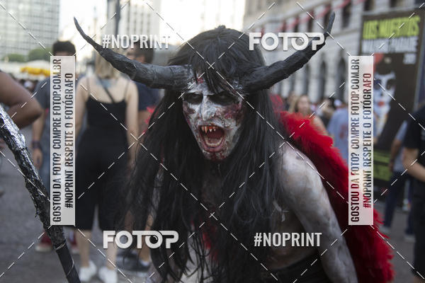 Buy your photos of the eventZombie Walk SP 2019 - Equipe ASI on Fotop