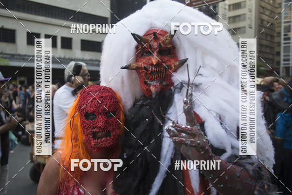 Buy your photos of the eventZombie Walk SP 2019 - Equipe ASI on Fotop