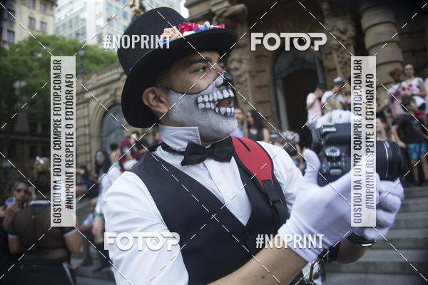 Buy your photos of the eventZombie Walk SP 2019 - Equipe ASI on Fotop
