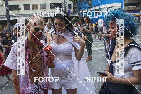 Buy your photos of the eventZombie Walk SP 2019 - Equipe ASI on Fotop
