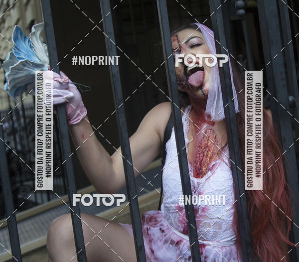 Buy your photos of the eventZombie Walk SP 2019 - Equipe ASI on Fotop