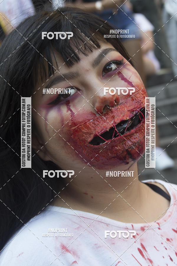 Buy your photos of the eventZombie Walk SP 2019 - Equipe ASI on Fotop