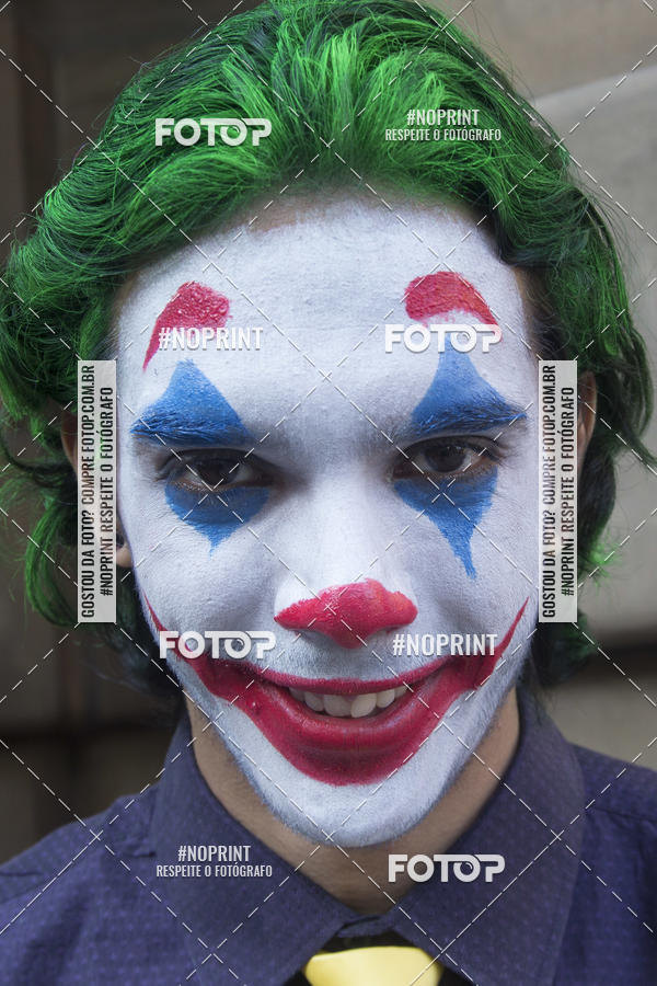 Buy your photos of the eventZombie Walk SP 2019 - Equipe ASI on Fotop