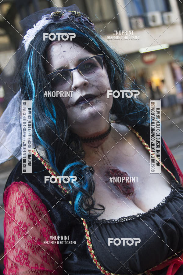 Buy your photos of the eventZombie Walk SP 2019 - Equipe ASI on Fotop