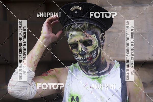 Buy your photos of the eventZombie Walk SP 2019 - Equipe ASI on Fotop