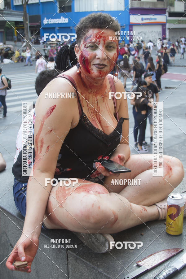 Buy your photos of the eventZombie Walk SP 2019 - Equipe ASI on Fotop