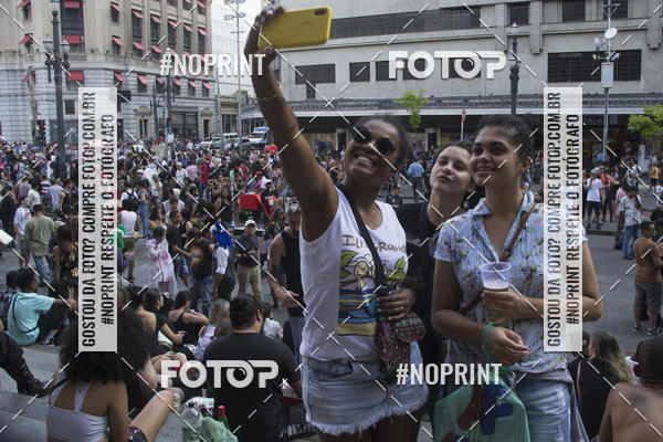 Buy your photos of the eventZombie Walk SP 2019 - Equipe ASI on Fotop