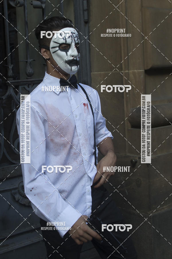 Buy your photos of the eventZombie Walk SP 2019 - Equipe ASI on Fotop