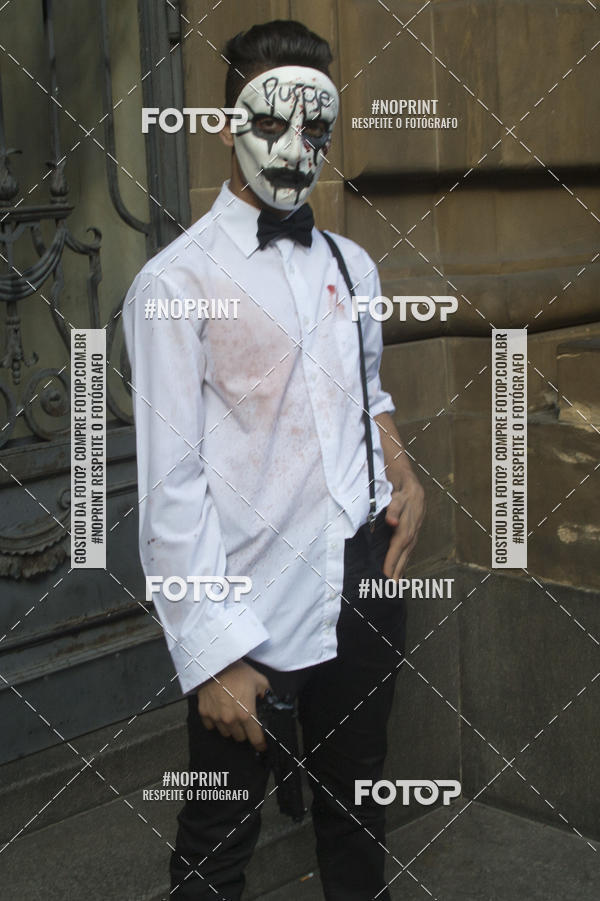 Buy your photos of the eventZombie Walk SP 2019 - Equipe ASI on Fotop