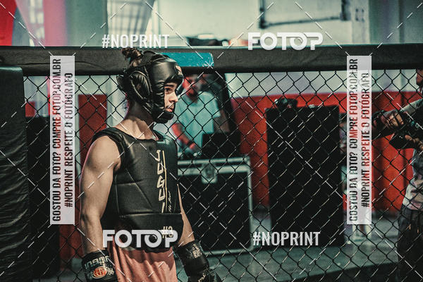 Buy your photos of the eventElite Fighting Championship on Fotop