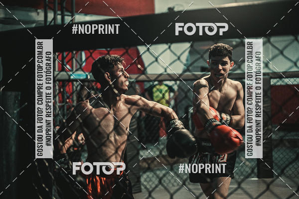 Buy your photos of the eventElite Fighting Championship on Fotop