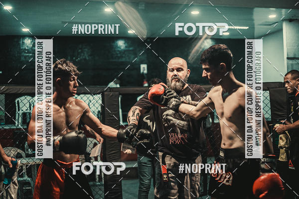 Buy your photos of the eventElite Fighting Championship on Fotop