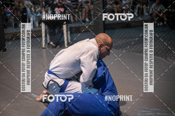 Buy your photos of the eventElite Fighting Championship on Fotop