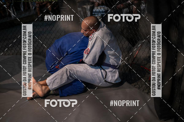 Buy your photos of the eventElite Fighting Championship on Fotop