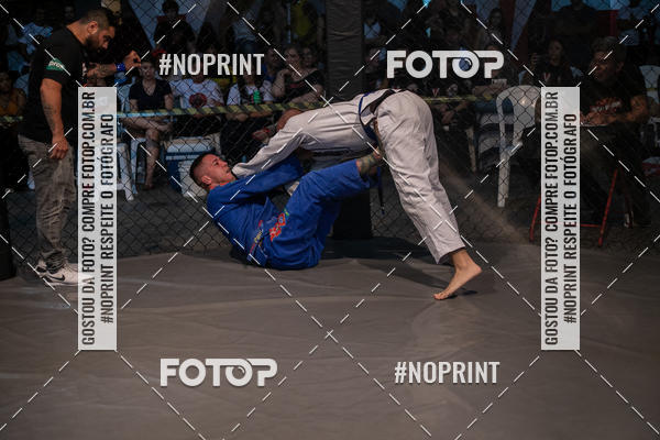 Buy your photos of the eventElite Fighting Championship on Fotop