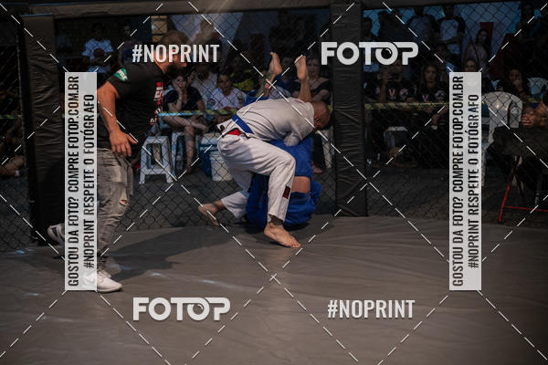 Buy your photos of the eventElite Fighting Championship on Fotop