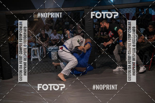 Buy your photos of the eventElite Fighting Championship on Fotop