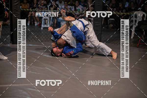 Buy your photos of the eventElite Fighting Championship on Fotop