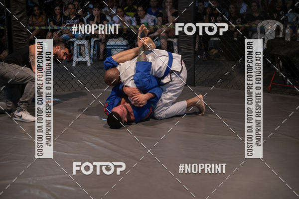 Buy your photos of the eventElite Fighting Championship on Fotop