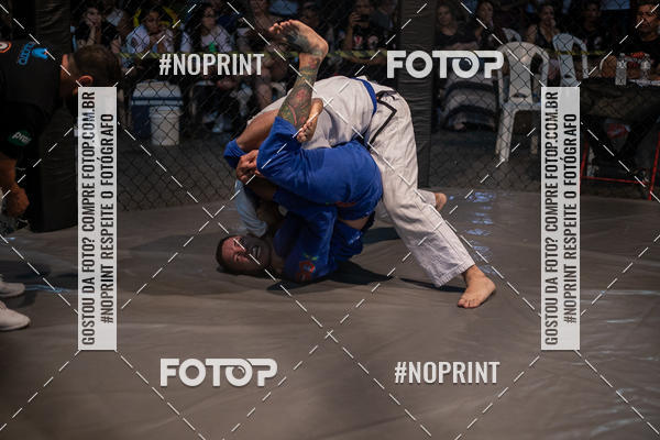 Buy your photos of the eventElite Fighting Championship on Fotop