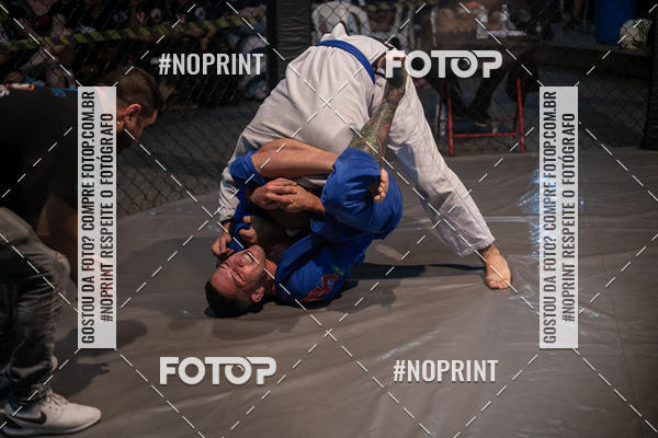 Buy your photos of the eventElite Fighting Championship on Fotop