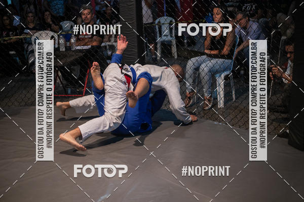Buy your photos of the eventElite Fighting Championship on Fotop
