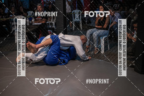 Buy your photos of the eventElite Fighting Championship on Fotop