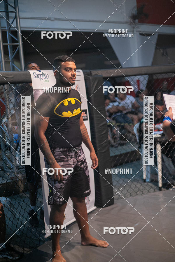 Buy your photos of the eventElite Fighting Championship on Fotop