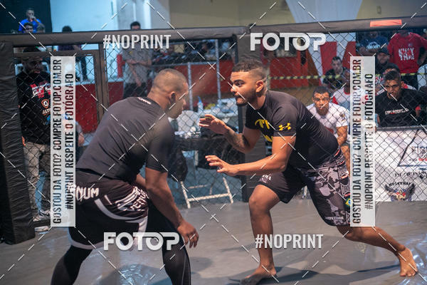 Buy your photos of the eventElite Fighting Championship on Fotop
