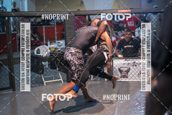 Buy your photos of the eventElite Fighting Championship on Fotop