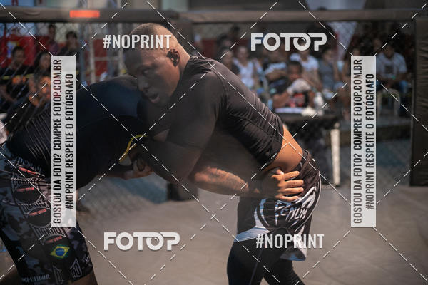 Buy your photos of the eventElite Fighting Championship on Fotop