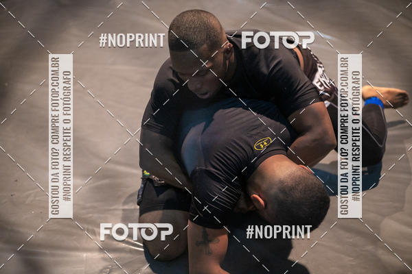 Buy your photos of the eventElite Fighting Championship on Fotop
