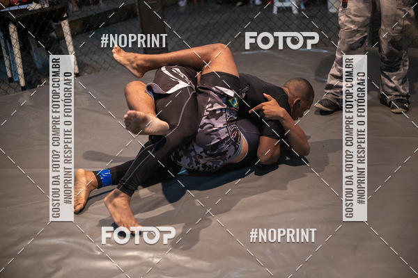 Buy your photos of the eventElite Fighting Championship on Fotop