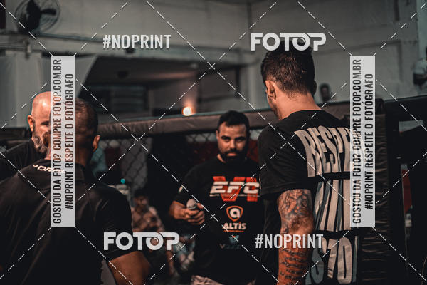 Buy your photos of the eventElite Fighting Championship on Fotop