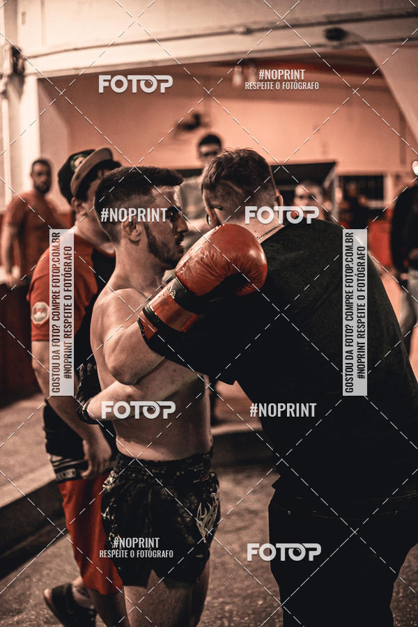 Buy your photos of the eventElite Fighting Championship on Fotop