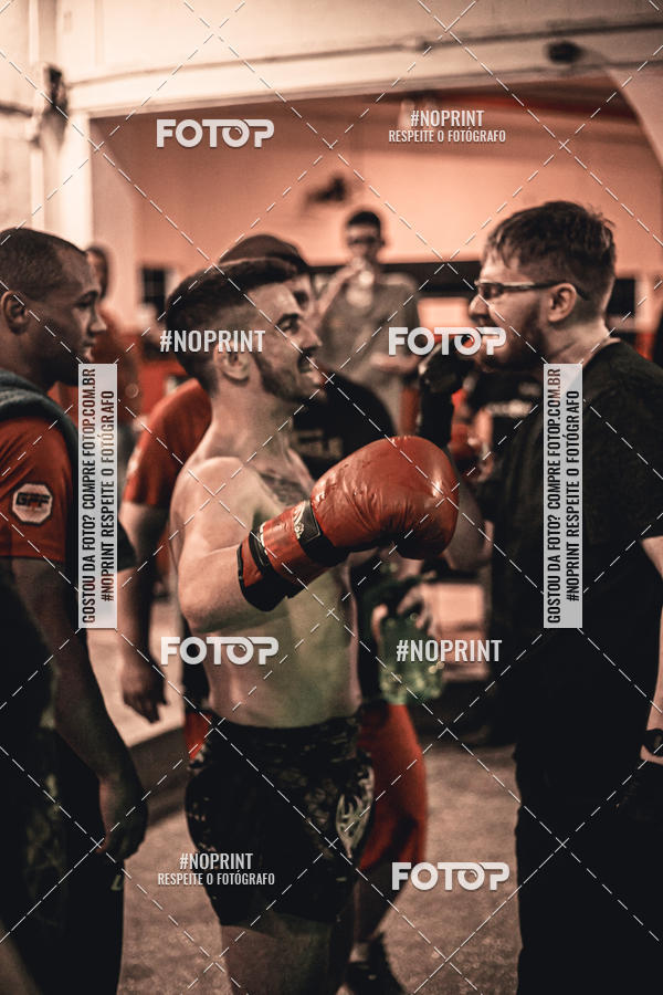 Buy your photos of the eventElite Fighting Championship on Fotop