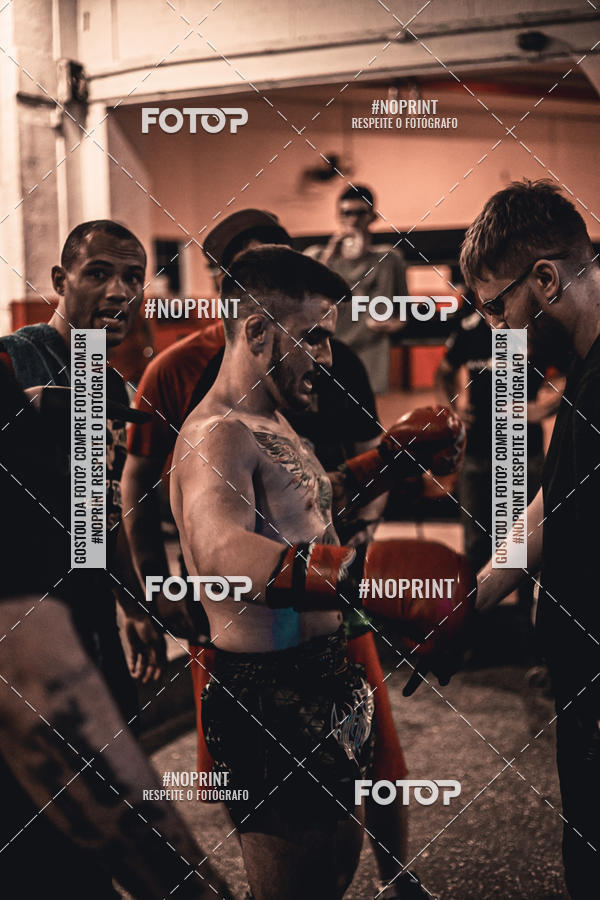 Buy your photos of the eventElite Fighting Championship on Fotop
