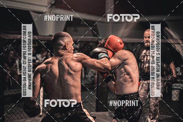 Buy your photos of the eventElite Fighting Championship on Fotop