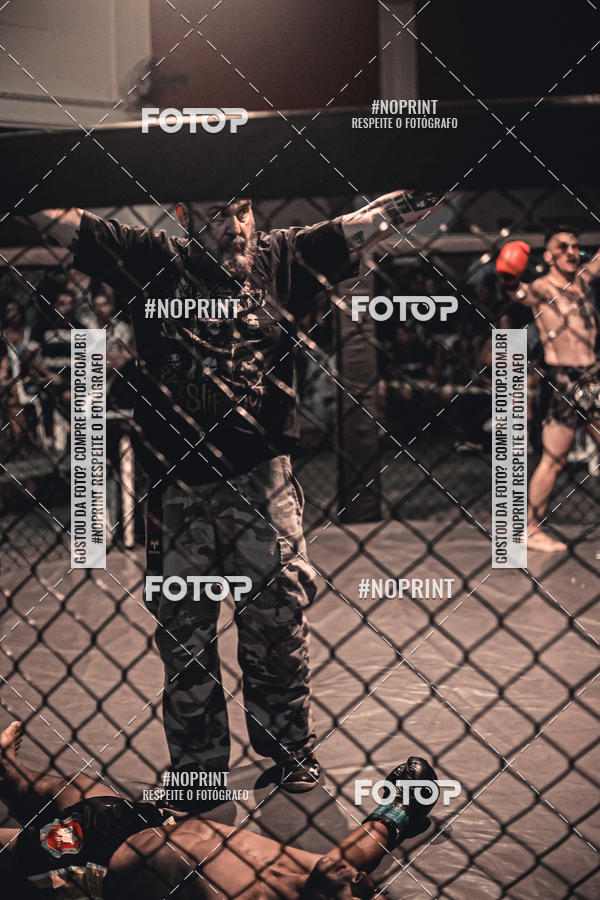 Buy your photos of the eventElite Fighting Championship on Fotop