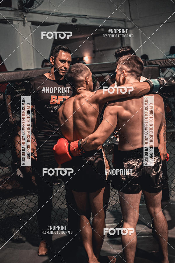 Buy your photos of the eventElite Fighting Championship on Fotop