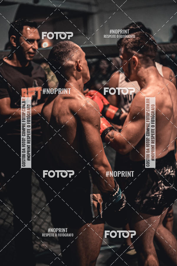 Buy your photos of the eventElite Fighting Championship on Fotop