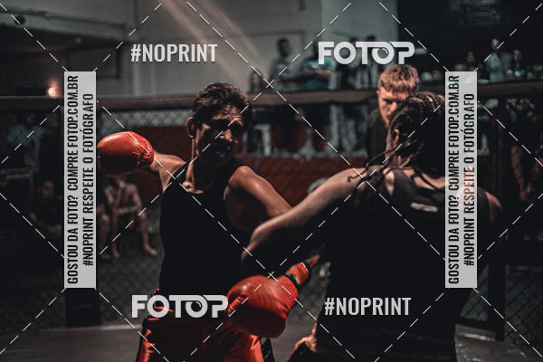 Buy your photos of the eventElite Fighting Championship on Fotop