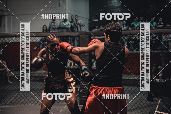 Buy your photos of the eventElite Fighting Championship on Fotop